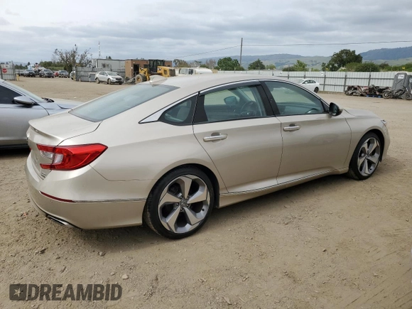 2018 Honda Accord Touring z VIN 1HGCV2F97JA003152, wystawiony jako Copart lot #54576185 z przebiegiem 111 310 mil mil oraz Szkoda całkowita • Salvage title. Historia ofert i sprzedaży dostępna na DreamBid. Obrazek 3.