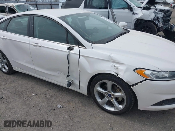 2016 Ford Fusion SE with VIN 3FA6P0H76GR297492, listed as a IAAI auction lot 41850562 with 107,497 mi miles and . Bid and sale history available at DreamBid. Image 6.