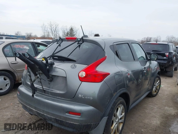 2011 Nissan Juke SL with VIN JN8AF5MV6BT013508, listed as a IAAI auction lot 41833046 with 191,517 mi miles. Bid and sale history available at carsss.com. Image 4.