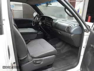 2001 Dodge Ram 1500 with VIN 3B7HC13Y41G741119, listed as a IAAI auction lot 41734781 with 1 mi miles. Bid and sale history available at carsss.com. Image 5.