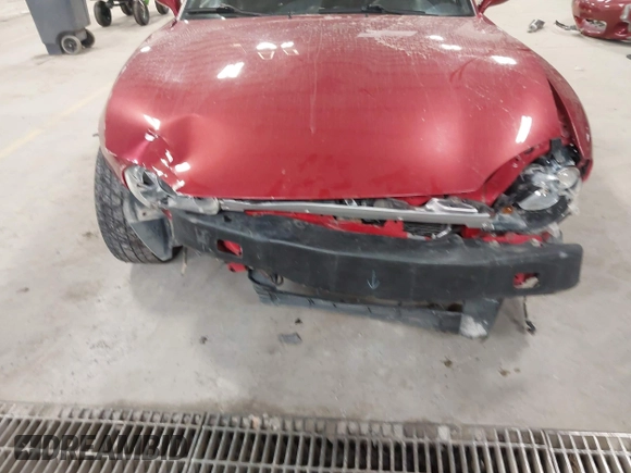 2001 Mazda MX-5 Miata with VIN JM1NB353X10215794, listed as a IAAI auction lot 42092359 with 121,684 mi miles and . Bid and sale history available at DreamBid. Image 6.