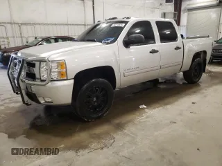 2011 Chevrolet Silverado 1500 LT with VIN 3GCPKSE33BG390548, listed as a Copart auction lot 50214825 with 146,644 mi miles and Salvage Title. Bid and sale history available at carsss.com. Image 1.
