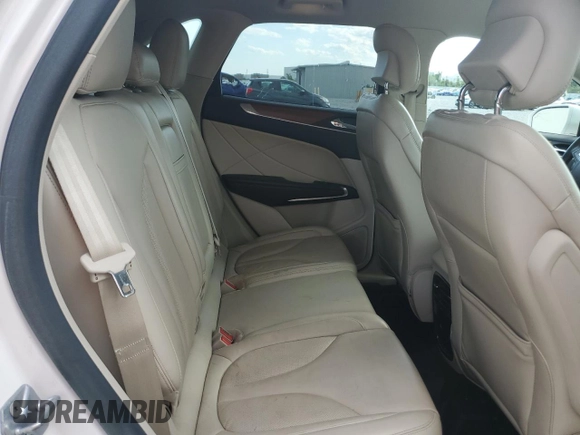 2019 Lincoln MKC Select with VIN 5LMCJ2C99KUL18946, listed as a Copart auction lot 50783465 with 82,882 mi miles and Salvage Title. Bid and sale history available at carsss.com. Image 11.