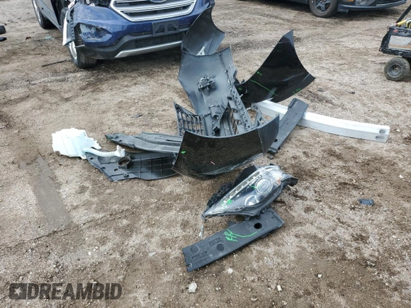 2015 Lexus RX 350 with VIN 2T2BK1BA1FC337057, listed as a Copart auction lot 60040435 with 61,372 mi miles and Salvage title. Bid and sale history available at DreamBid. Image 13.