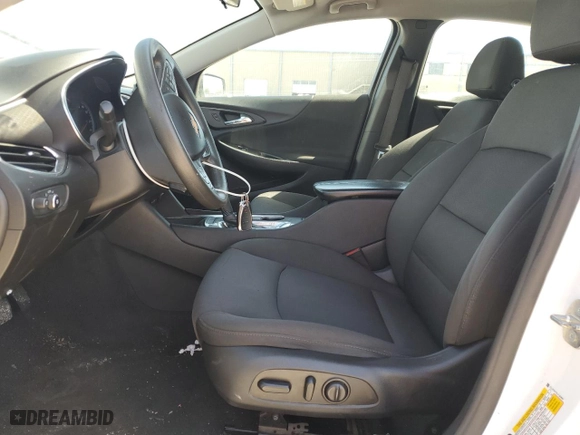 2020 Chevrolet Malibu LT with VIN 1G1ZD5ST6LF109587, listed as a Copart auction lot 53023245 with 191,601 mi miles and Clean Title. Bid and sale history available at carsss.com. Image 7.