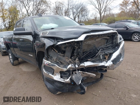 2020 Ram 2500 Tradesman with VIN 3C6UR5CL5LG185891, listed as a IAAI auction lot 40776376 with 181,139 mi miles and . Bid and sale history available at DreamBid. Image 6.