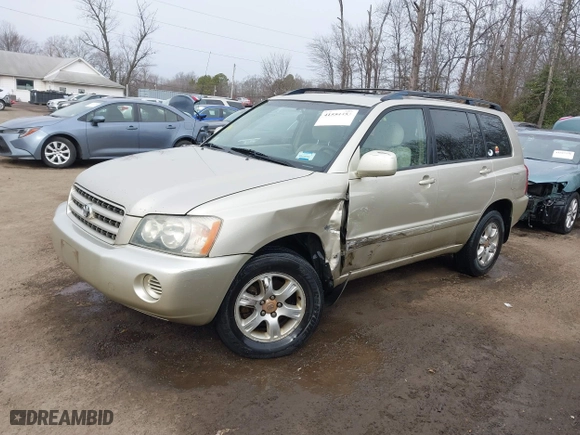 2002 Toyota Highlander with VIN JTEHF21A720066676, listed as a IAAI auction lot 41554453 with 213,183 mi miles. Bid and sale history available at carsss.com. Image 17.