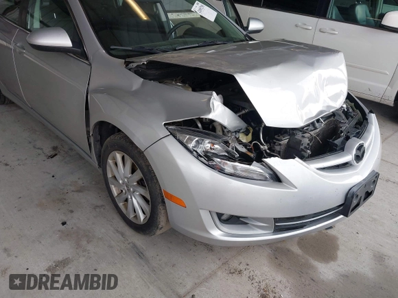 2012 Mazda 6 i Touring with VIN 1YVHZ8DH9C5M42655, listed as a IAAI auction lot 42005298 with 200,701 mi miles and . Bid and sale history available at DreamBid. Image 6.