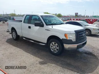 2012 Ford F-150 XL with VIN 1FTFX1CF9CKD37173, listed as a IAAI auction lot 41986303 with 213,919 mi miles. Bid and sale history available at carsss.com. Image 1.