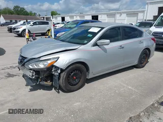 2018 Nissan Altima 2.5 S with VIN 1N4AL3AP4JC179349, listed as a IAAI auction lot 42011757 with 1 mi miles. Bid and sale history available at carsss.com. Image 2.