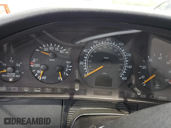 1999 Mercedes-Benz S-Class with VIN WDBGA51G3XA431682, listed as a Copart auction lot 56126924 with 0 mi miles and Salvage Title. Bid and sale history available at carsss.com. Image 9.