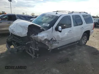 2008 Chevrolet Tahoe 3LT z VIN 1GNFK13068R115383, wystawiony jako Copart lot #77604584 z przebiegiem Nie podano mil oraz Tytuł czysty. Historia ofert i sprzedaży dostępna na DreamBid. Obrazek 1.