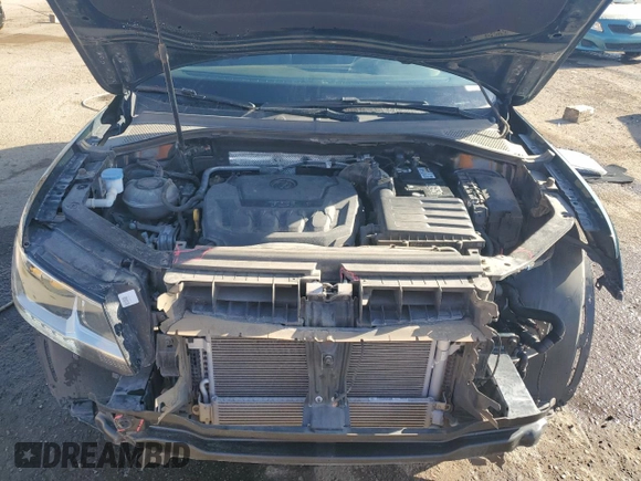 2019 Volkswagen Tiguan SE with VIN 3VV3B7AX3KM081508, listed as a Copart auction lot 52691945 with 32,089 mi miles and Salvage Title. Bid and sale history available at DreamBid. Image 11.