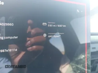 2024 Tesla Cybertruck с VIN 7G2CEHED8RA029960, выставлен на аукционе IAAI как лот 41829549 с пробегом 5 161 миль миль и . История ставок и продаж доступна на DreamBid. Изображение 7.