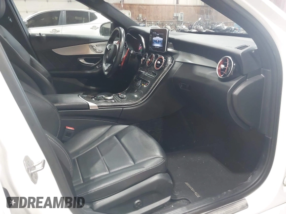 2018 Mercedes-Benz C 300 с VIN 55SWF4KB2JU282237, выставлен на аукционе IAAI как лот 42331996 с пробегом 48 683 миль миль и . История ставок и продаж доступна на DreamBid. Изображение 5.
