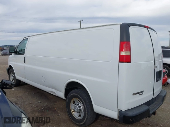 2014 Chevrolet Express Cargo Van with VIN 1GCWGGCA4E1209164, listed as a IAAI auction lot 41838141 with 174,770 mi miles. Bid and sale history available at carsss.com. Image 14.