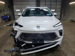 2024 Buick Encore GX Avenir with VIN KL4AMGSL5RB005019, listed as a Copart auction lot 58212105 with 9,430 mi miles and Salvage title. Bid and sale history available at DreamBid. Image 5.