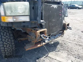 2004 Ford F-350 XL с VIN 1FTSW31P14EA51424, выставлен на аукционе IAAI как лот 42070460 с пробегом Не указан миль и . История ставок и продаж доступна на DreamBid. Изображение 19.