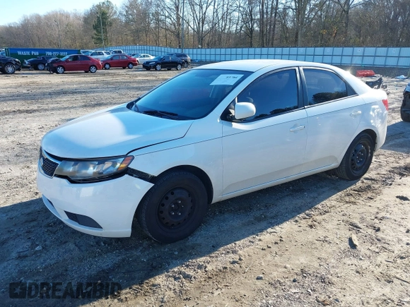 2013 Kia Forte LX with VIN KNAFT4A28D5655571, listed as a IAAI auction lot 41289764 with 188,977 mi miles. Bid and sale history available at carsss.com. Image 2.