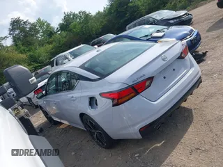2025 Nissan Altima SR with VIN 1N4BL4CV0SN361223, listed as a IAAI auction lot 42152685 with 3,587 mi miles and . Bid and sale history available at DreamBid. Image 13.