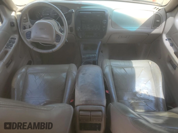 2000 Ford Explorer Eddie Bauer с VIN 1FMDU84P3YZA71207, выставлен на аукционе Copart как лот 58270915 с пробегом 188 096 миль миль и Списание • Salvage title. История ставок и продаж доступна на DreamBid. Изображение 8.