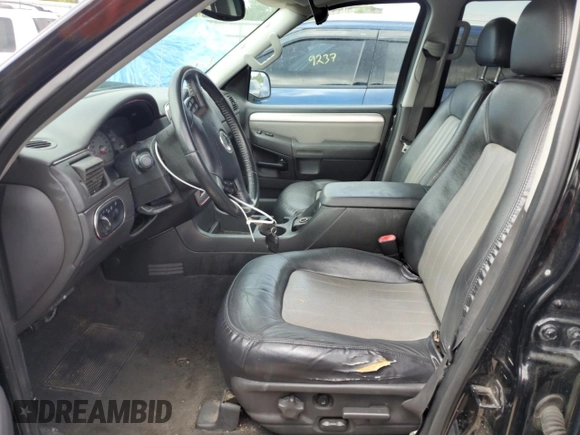 2004 Mercury Mountaineer Convenience z VIN 4M2ZU86K44ZJ39109, wystawiony jako Copart lot #70077964 z przebiegiem 188 706 mil mil oraz Nie do naprawy • Non repairable. Historia ofert i sprzedaży dostępna na DreamBid. Obrazek 7.