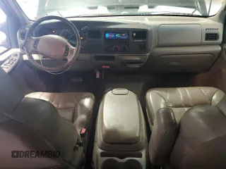 2000 Ford Excursion XLT с VIN 1FMNU41S6YEA00533, выставлен на аукционе Copart как лот 60272655 с пробегом 197 541 миль миль и Чистый • Clean title. История ставок и продаж доступна на DreamBid. Изображение 8.