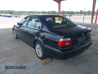 2003 BMW 5 Series 530i z VIN WBADT63403CK36920, wystawiony jako IAAI lot #42472346 z przebiegiem Nie podano mil oraz . Historia ofert i sprzedaży dostępna na DreamBid. Obrazek 3.