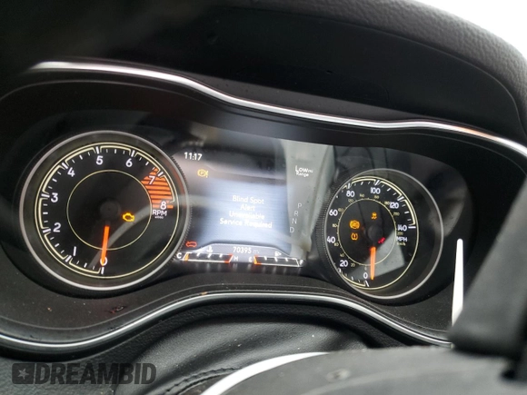 2019 Jeep Cherokee Limited with VIN 1C4PJLDX1KD143488, listed as a Copart auction lot 56759085 with 70,395 mi miles and Salvage title. Bid and sale history available at DreamBid. Image 9.
