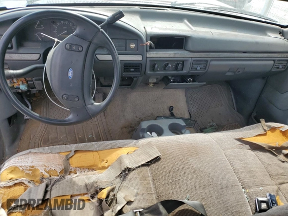 1993 Ford F-150 z VIN 2FTDF15N5PCA67965, wystawiony jako Copart lot #71253404 z przebiegiem Nie podano mil oraz Szkoda całkowita • Salvage title. Historia ofert i sprzedaży dostępna na DreamBid. Obrazek 8.