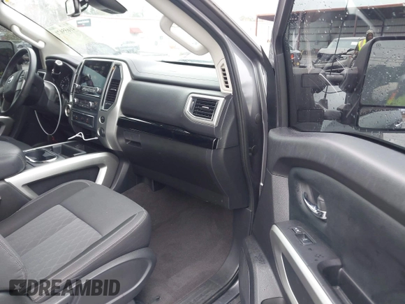 2021 Nissan Titan SV z VIN 1N6AA1EF2MN535695, wystawiony jako IAAI lot #41655071 z przebiegiem 48 727 mil mil oraz . Historia ofert i sprzedaży dostępna na DreamBid. Obrazek 5.