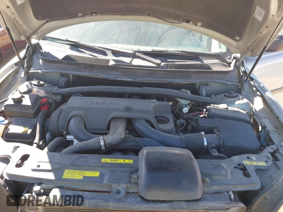 2005 Volvo XC90 with VIN YV1CZ911851187269, listed as a IAAI auction lot 41650338 with 190,061 mi miles and . Bid and sale history available at DreamBid. Image 10.