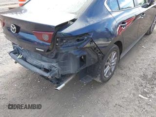 2021 Mazda 3 S with VIN JM1BPAAL5M1344295, listed as a IAAI auction lot 41499549 with 35,513 mi miles and . Bid and sale history available at DreamBid. Image 18.