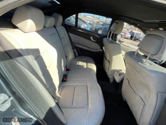 2013 Mercedes-Benz E-Class E 350 Luxury with VIN WDDHF5KB6DA746536, listed as a Copart auction lot 81507034 with 158,468 mi miles and Clean Title. Bid and sale history available at carsss.com. Image 6.