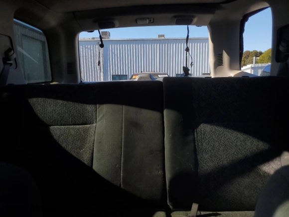 2001 Isuzu Rodeo S with VIN 4S2CK58W014302125, listed as a Copart auction lot 76425614 with 204,350 mi miles and Salvage Title. Bid and sale history available at carsss.com. Image 10.