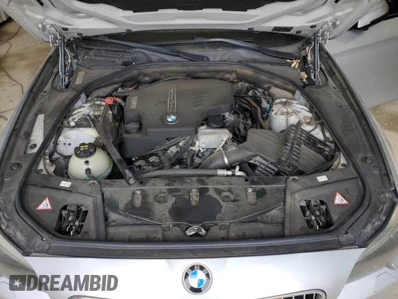 2015 BMW 5 Series 528i xDrive with VIN WBA5A7C55FG143543, listed as a Copart auction lot 45750425 with 93,435 mi miles and Salvage Title. Bid and sale history available at carsss.com. Image 11.