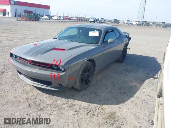 2017 Dodge Challenger SXT z VIN 2C3CDZAG6HH519129, wystawiony jako IAAI lot #41771993 z przebiegiem 56 676 mil mil oraz . Historia ofert i sprzedaży dostępna na DreamBid. Obrazek 17.
