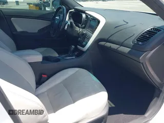 2013 Kia Optima SX с VIN 5XXGR4A68DG184445, выставлен на аукционе IAAI как лот 42510576 с пробегом 117 630 миль миль и . История ставок и продаж доступна на DreamBid. Изображение 5.