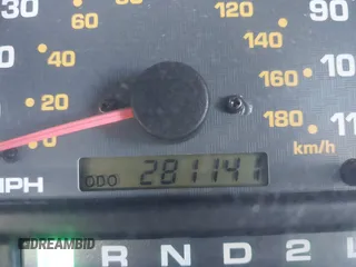 1999 Toyota 4Runner SR5 z VIN JT3HN86R2X0196837, wystawiony jako IAAI lot #42256702 z przebiegiem 281 141 mil mil oraz . Historia ofert i sprzedaży dostępna na DreamBid. Obrazek 15.