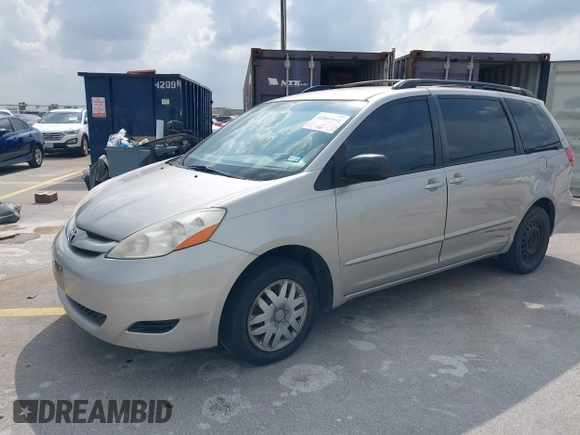2008 Toyota Sienna CE with VIN 5TDZK23C18S145690, listed as a IAAI auction lot 42004861 with 201,497 mi miles. Bid and sale history available at carsss.com. Image 2.