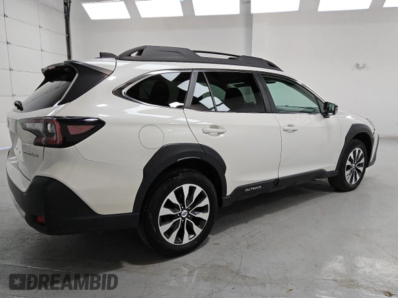 2023 Subaru Outback Limited with VIN 4S4BTANC8P3126524, listed as a Copart auction lot 58005995 with 62,399 mi miles and Clean title. Bid and sale history available at DreamBid. Image 3.