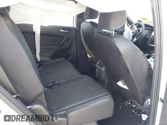 2022 Volkswagen Tiguan SE R-Line Black z VIN 3VVCB7AX5NM007401, wystawiony jako IAAI lot #41630458 z przebiegiem 55 635 mil mil oraz . Historia ofert i sprzedaży dostępna na DreamBid. Obrazek 8.