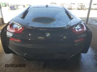 2015 BMW i8 z VIN WBY2Z2C58FV391376, wystawiony jako Copart lot #47265335 z przebiegiem 92 959 mil mil oraz Szkoda całkowita • Salvage title. Historia ofert i sprzedaży dostępna na DreamBid. Obrazek 6.