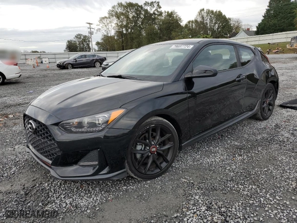 2019 Hyundai Veloster Turbo R-Spec with VIN KMHTH6AB9KU015919, listed as a Copart auction lot 79697724 with 116,420 mi miles and Salvage Title. Bid and sale history available at carsss.com. Image 1.
