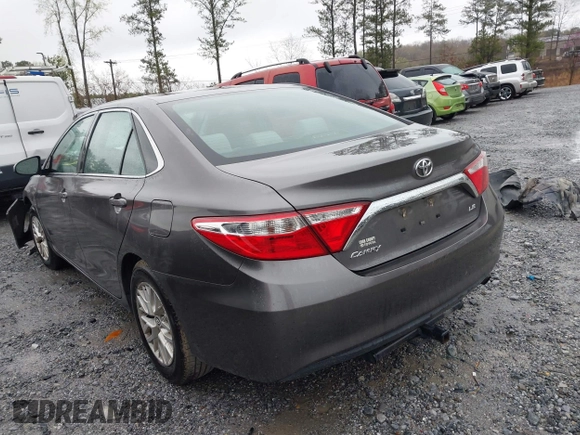 2017 Toyota Camry XLE with VIN 4T1BF1FK2HU714654, listed as a IAAI auction lot 41852758 with 137,016 mi miles. Bid and sale history available at carsss.com. Image 3.