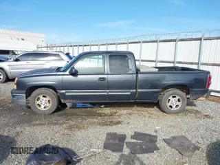 2004 Chevrolet Silverado 1500 Work Truck with VIN 2GCEC19T441204973, listed as a IAAI auction lot 41575021 with Not Provided miles. Bid and sale history available at carsss.com. Image 14.