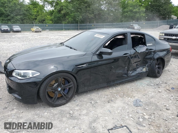 2016 BMW M5 z VIN WBSFV9C56GD595441, wystawiony jako Copart lot #59880955 z przebiegiem 109 018 mil mil oraz Szkoda całkowita • Salvage title. Historia ofert i sprzedaży dostępna na DreamBid. Obrazek 1.