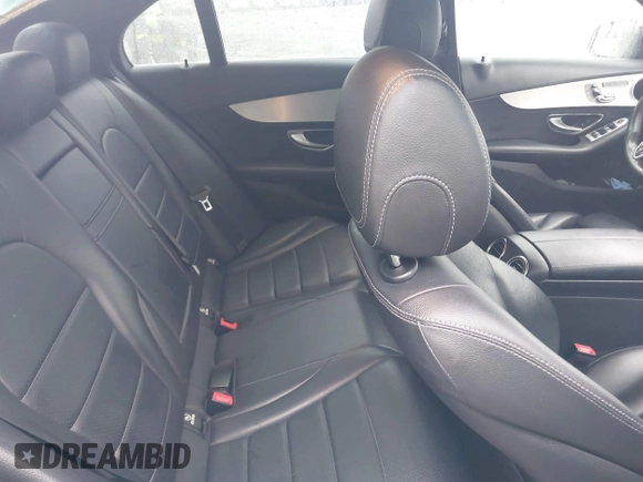 2019 Mercedes-Benz C 300 с VIN 55SWF8DB5KU307749, выставлен на аукционе IAAI как лот 42198723 с пробегом 93 370 миль миль и . История ставок и продаж доступна на DreamBid. Изображение 8.