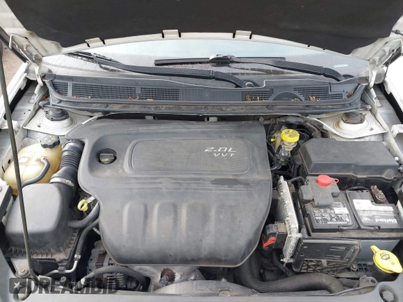 2013 Dodge Dart SXT with VIN 1C3CDFBA4DD344847, listed as a IAAI auction lot 40438365 with 277,148 mi miles. Bid and sale history available at carsss.com. Image 10.