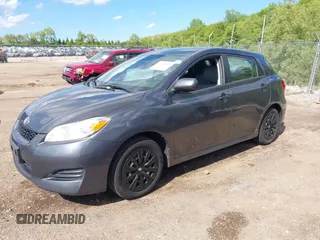 2009 Toyota Matrix z VIN 2T1KU40E89C007605, wystawiony jako IAAI lot #42344303 z przebiegiem 189 196 mil mil oraz . Historia ofert i sprzedaży dostępna na DreamBid. Obrazek 2.
